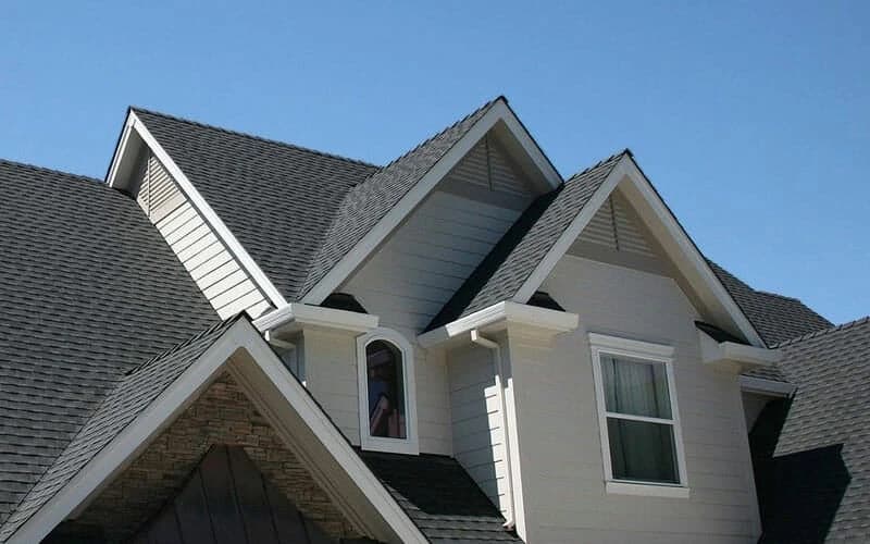 Recent residential roof replacement by Lakeway Roofing